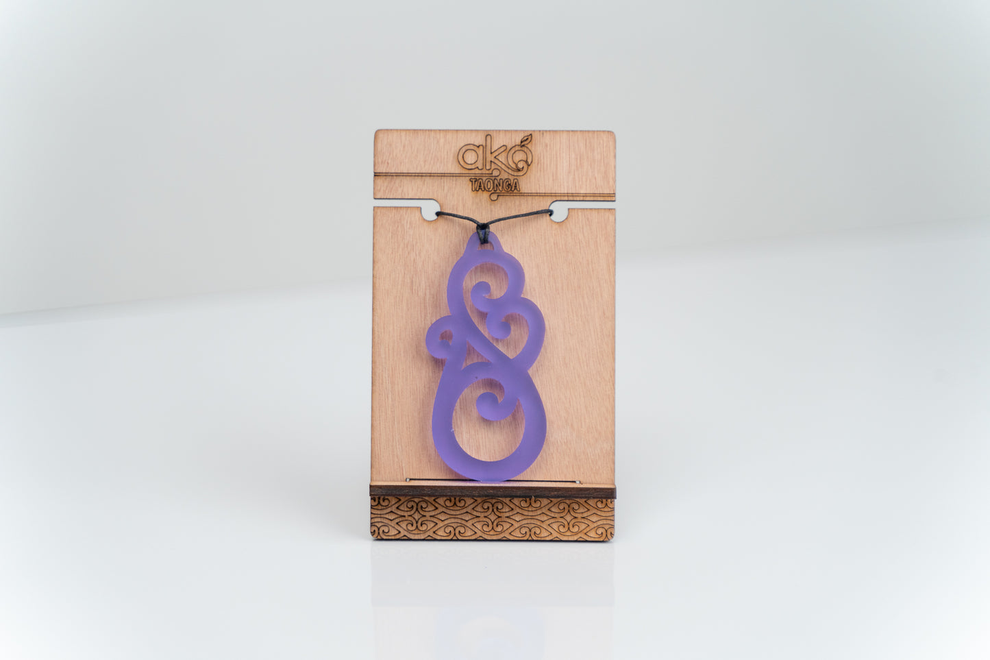 Whare Tangata - Small Necklace