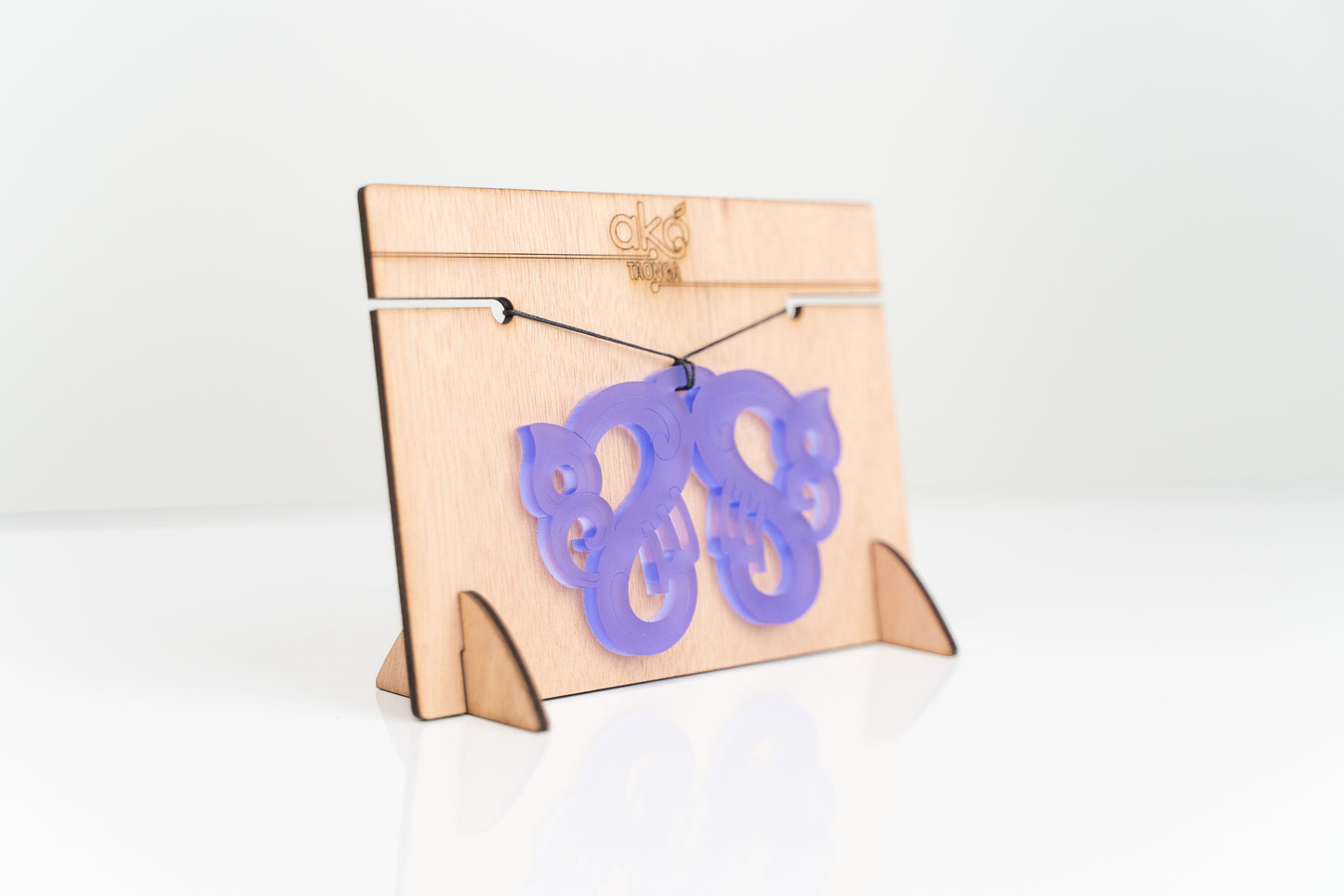 Pekapeka Slim - Large Necklace