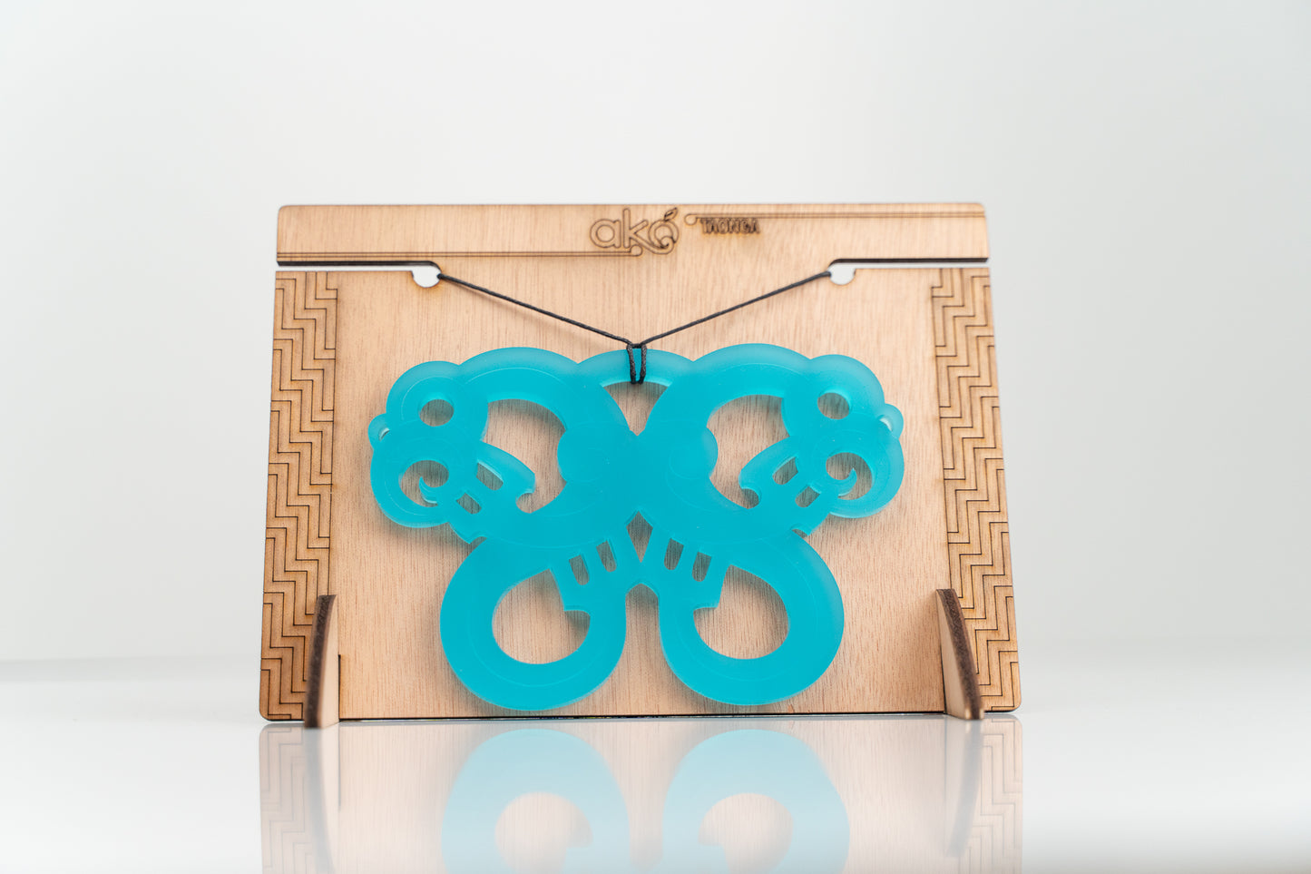 Pekapeka - Large Necklace