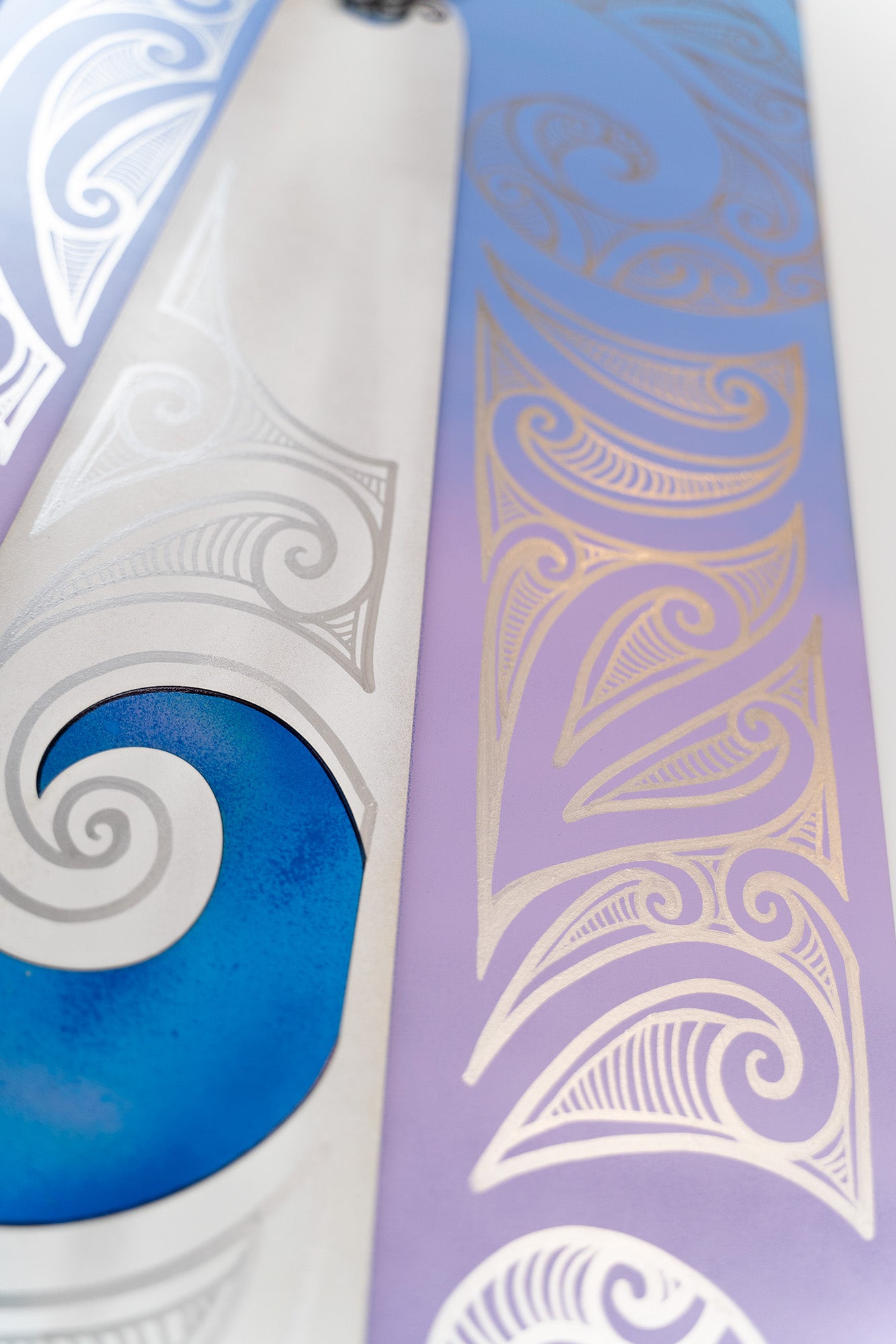 Taonga Panel - White & Silver