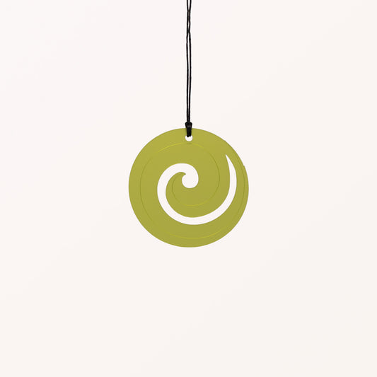 Mauri (Life Force) - Green - Medium Necklace