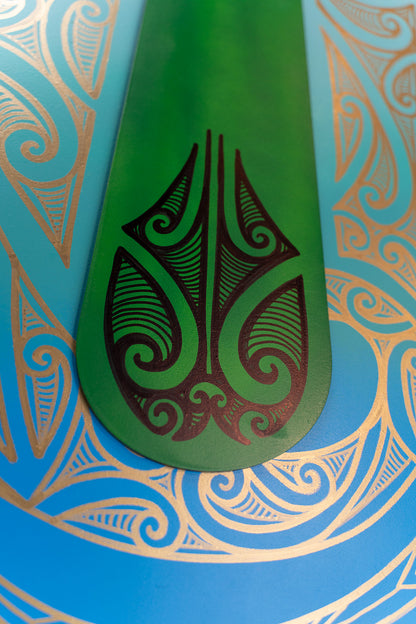 Taonga Panel - Green & Gold