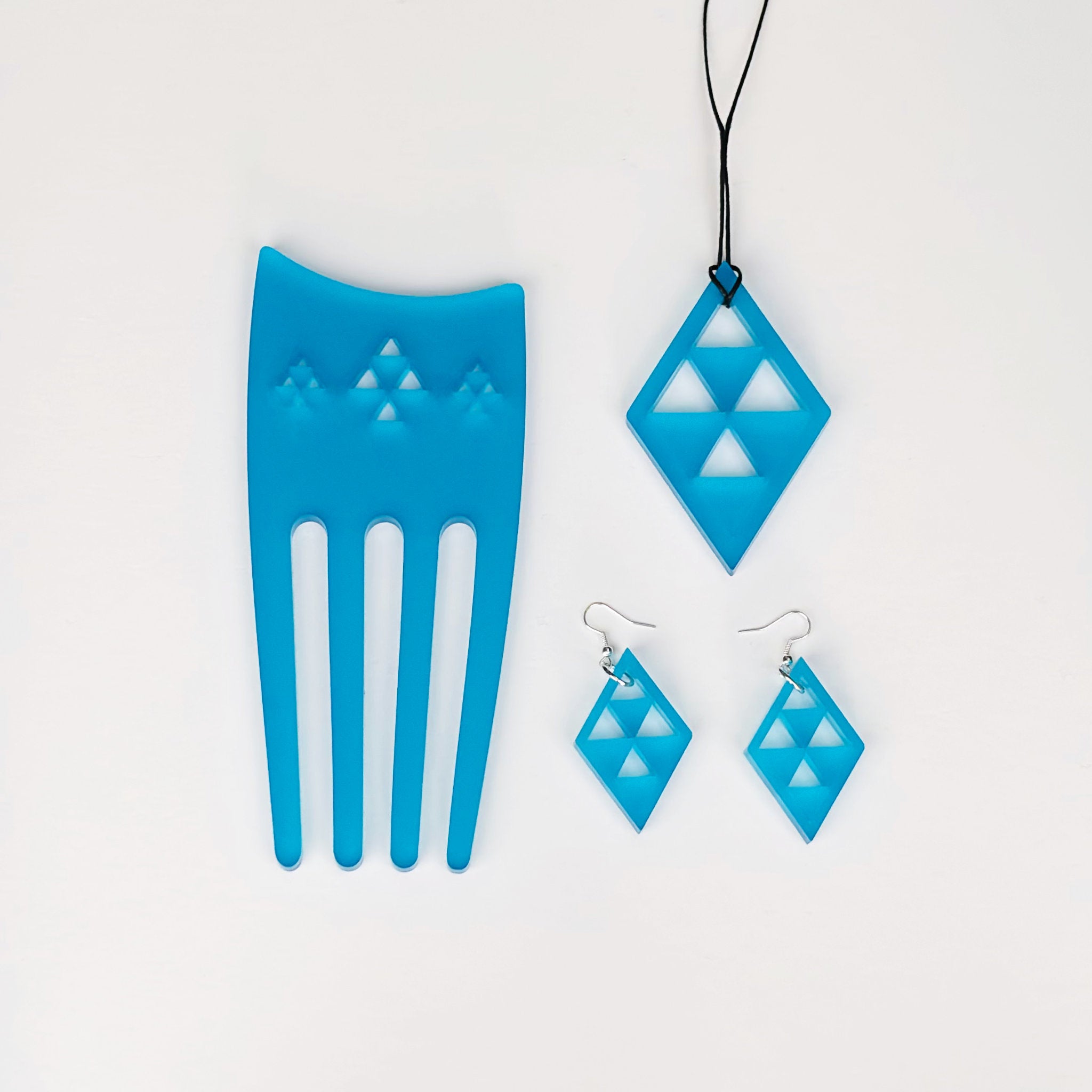 Niho Taniwha Taonga Set