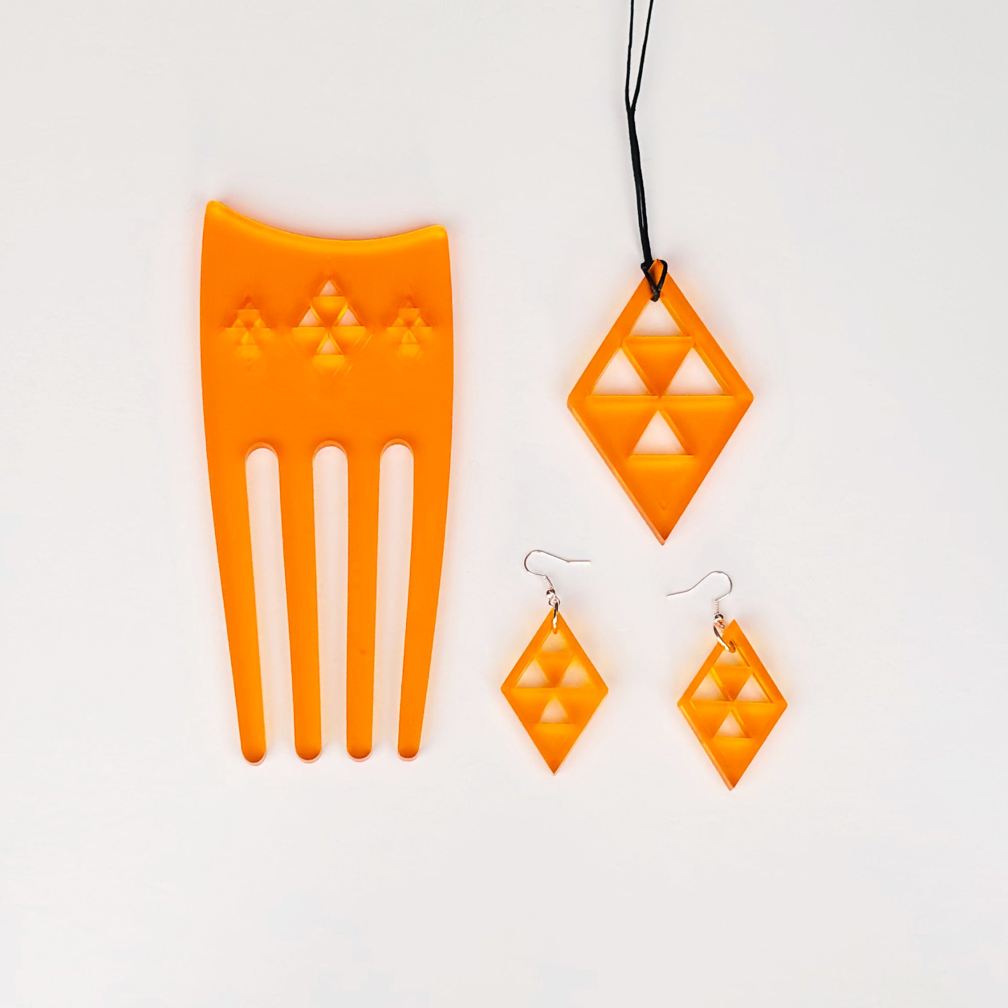 Niho Taniwha Taonga Set