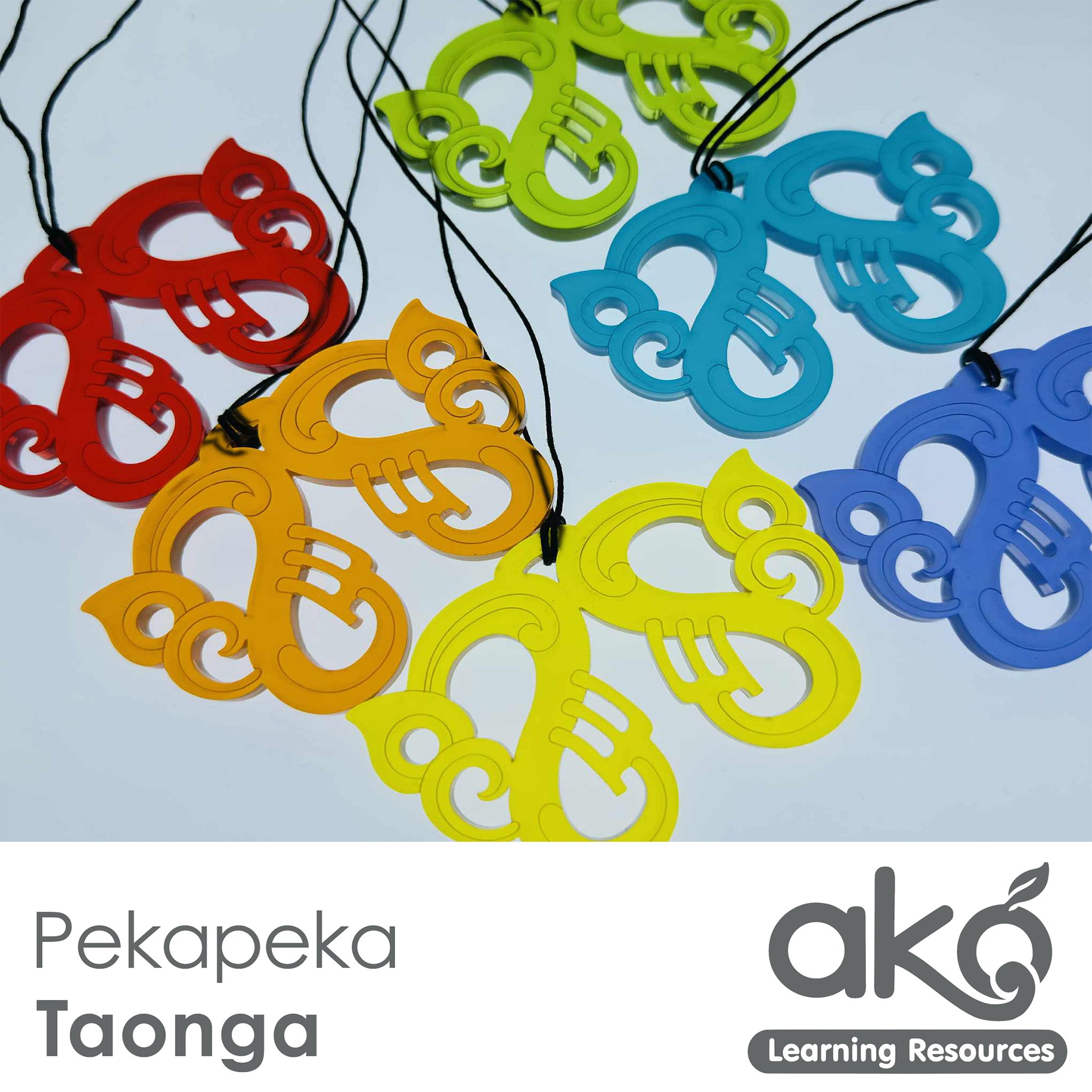 Pekapeka Necklace