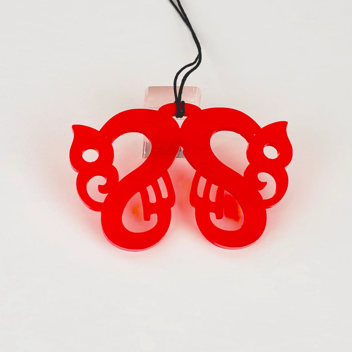 Pekapeka Necklace