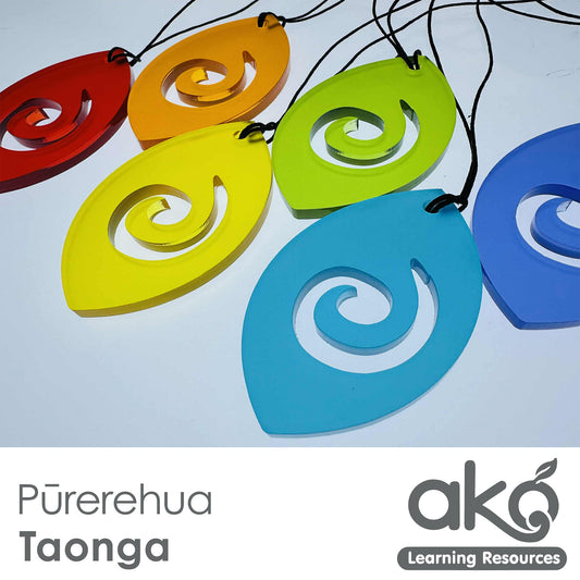 Pūrerehua Necklace