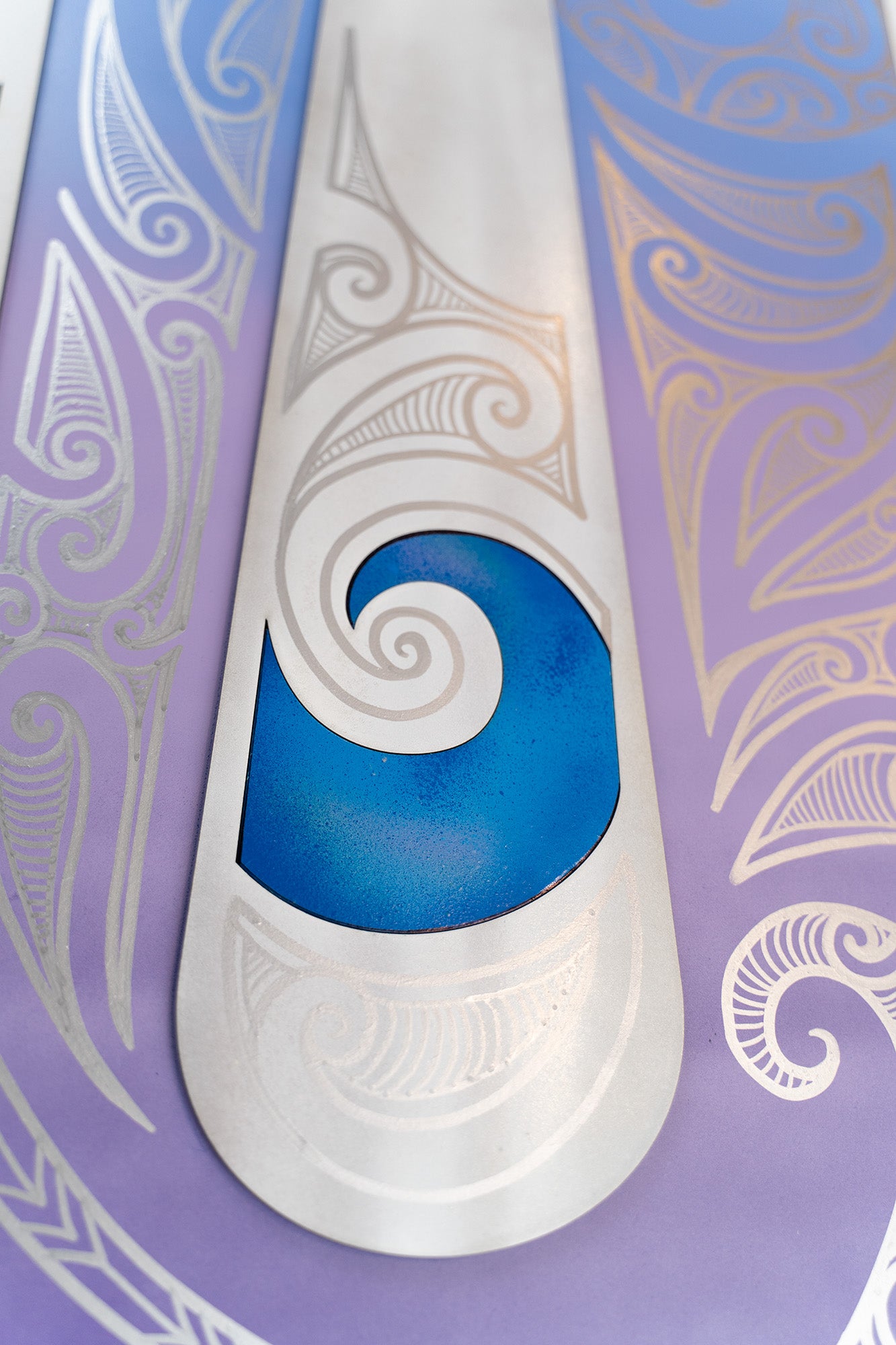 Taonga Panel - White & Silver