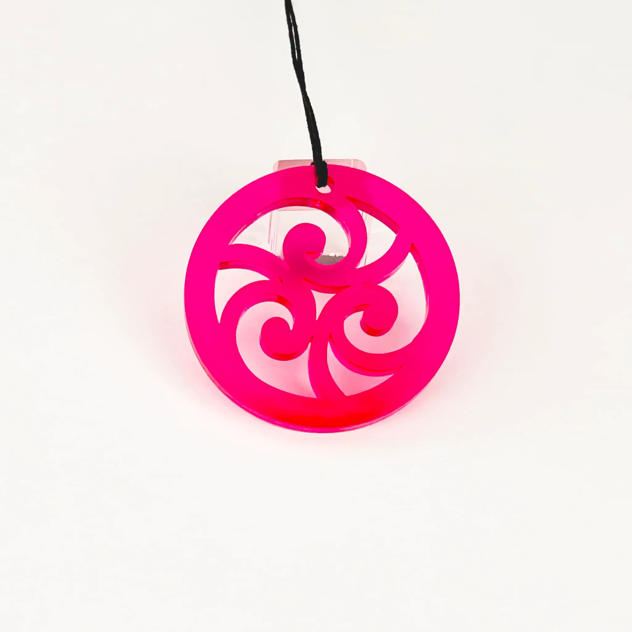 Te Ao Māori Necklace