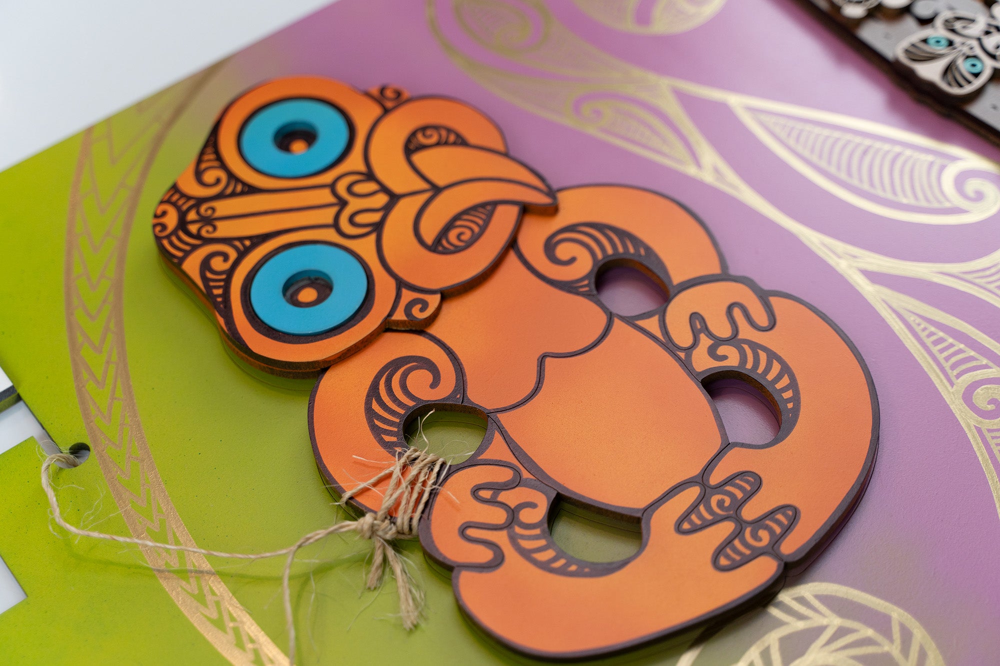 Tiki Panel - Gold Pattern