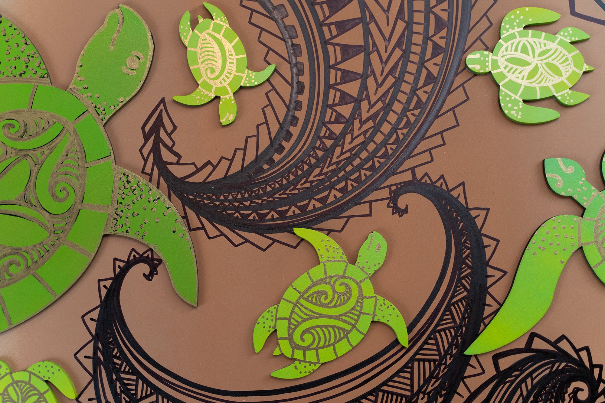 Turtle Panel - Brown & Black