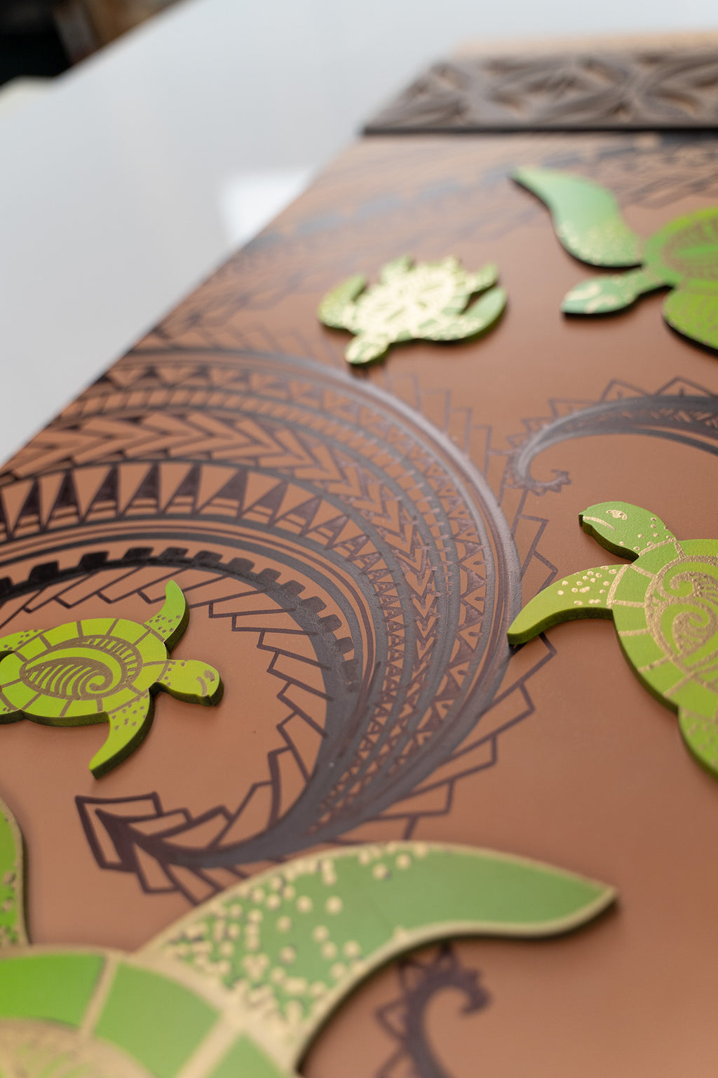 Turtle Panel - Brown & Black