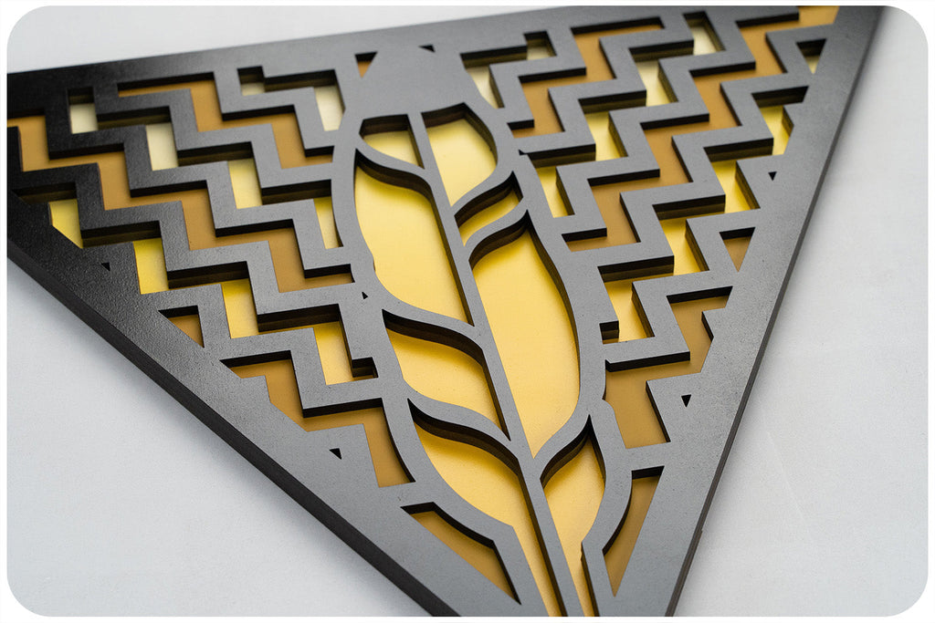 Te Whāriki Large Triangle - Mana Aotūroa