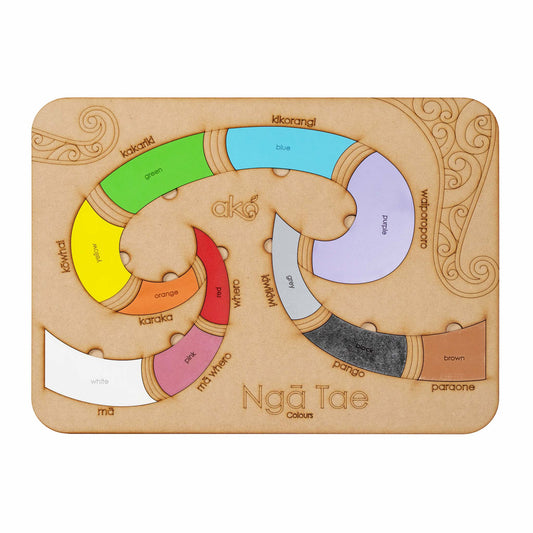 Ngā Tae (Colours) Large Wooden Puzzle